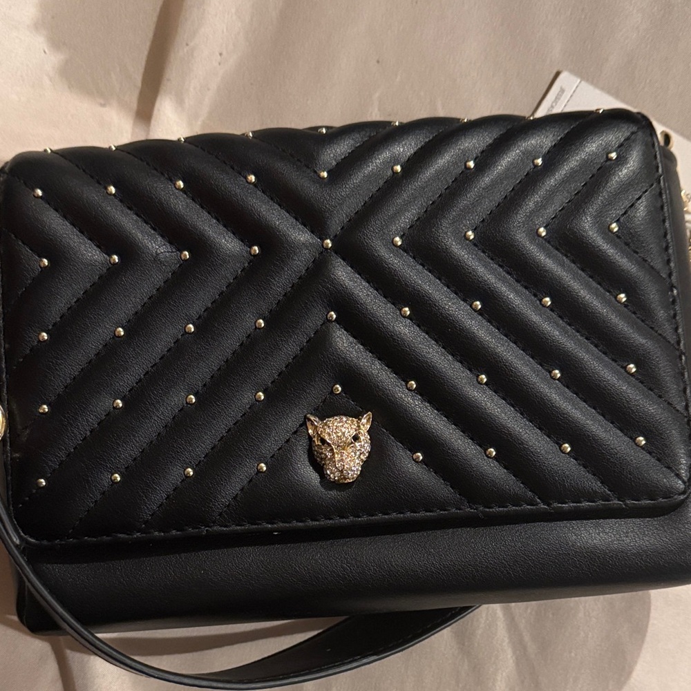 Jessica Simpson Black Shoulder Bag with Gold Chain